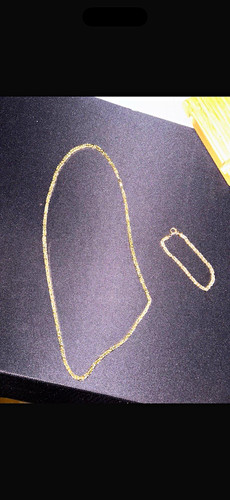 Goldenes schmuckset aus - aus,